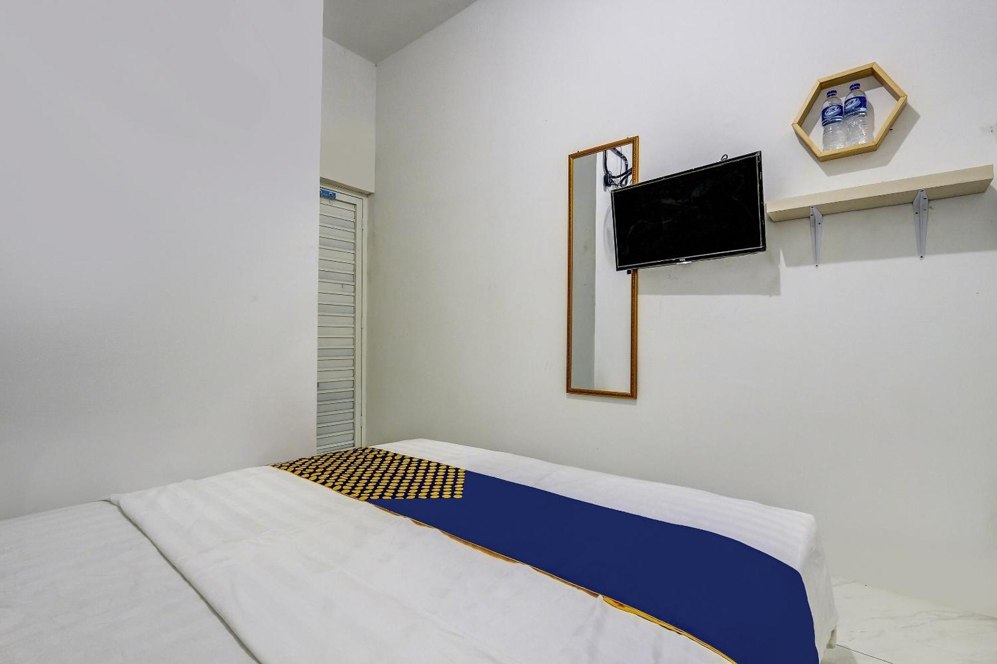 Spot On 90780 Gang Tengah Homestay Syariah Semarang Kültér fotó