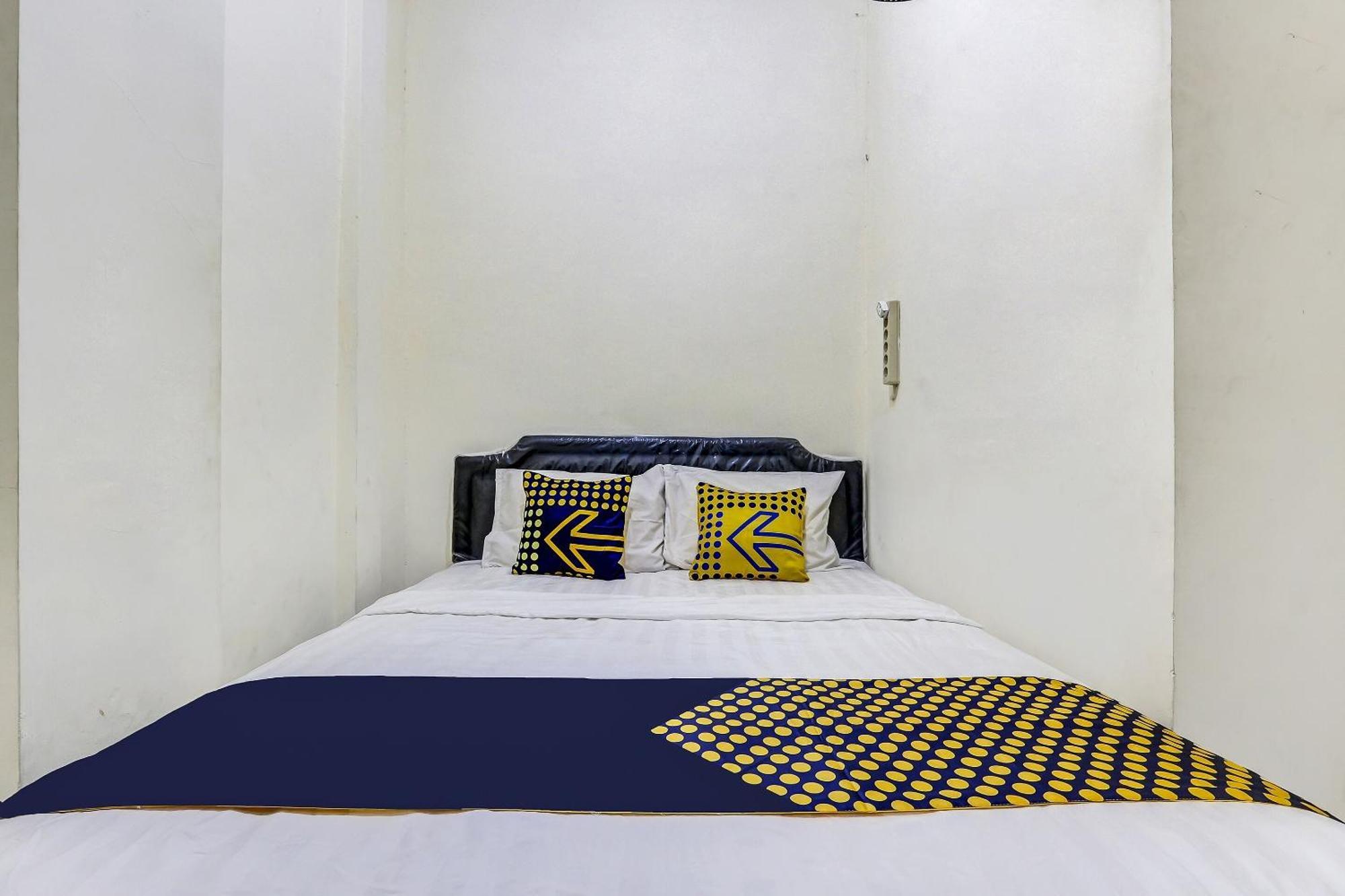 Spot On 90780 Gang Tengah Homestay Syariah Semarang Kültér fotó